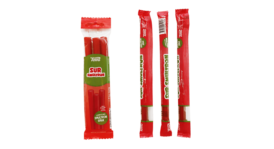 Fyra Toms Sur Smultron förpackningar. En flerpack och tre enpack.